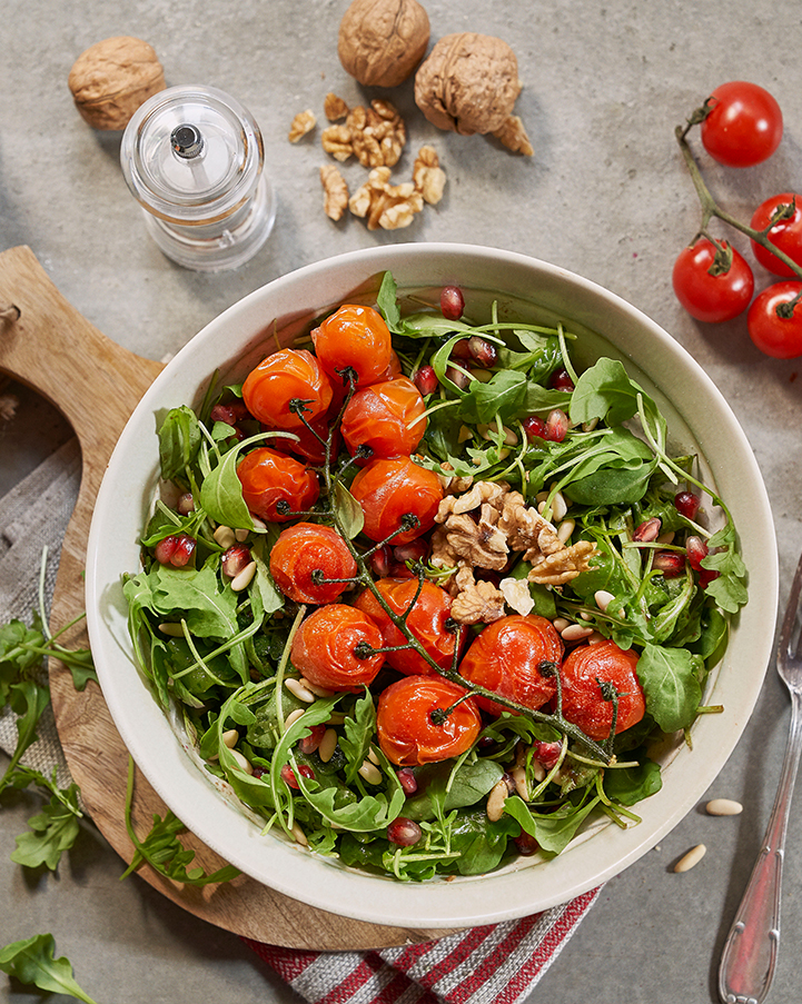 Delicious Arugula Salad with Nuts – Bertolli Olive Oil