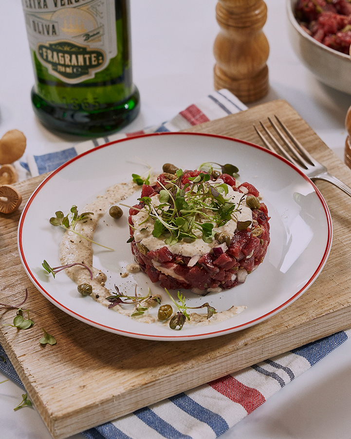 Steak Tartare with Mushroom Cream – Bertolli Olive Oil